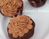 A picture of step 5 of Chocolate butter cream.