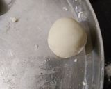 A picture of step 5 of Sesame balls.