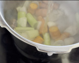 Foto del paso 4 de la receta: Caldo de verduras (que luego congelo)
