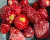 Foto del paso 1 de la receta: 🍧🍧Helado casero de frutilla y durazno 🍑 🍓