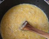 Foto del paso 2 de la receta: Torta de cebolla y queso con almendras molidas 🧅🧀🥚 🫒🌱 sin gluten