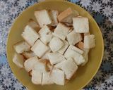 Foto langkah ke 1 dari resep Pudding Roti Kukus.
