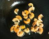 Lentil Oats Porridge with Tomatoes and Prawns recipe step 1 photo