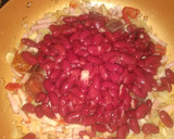 Foto del paso 1 de la receta: Alubias rojas con chorizo