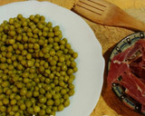 Foto del paso 1 de la receta: Guisantes con jamón y huevo