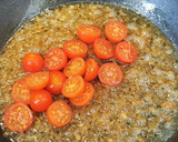 Foto del paso 7 de la receta: Espaguetis a la Marinera con carne de bocas de Cangrejo