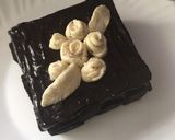 A picture of step 9 of Bread cake with Oreo frosting.