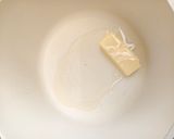 A picture of step 2 of Caramelized onions.