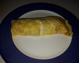 Foto del paso 3 de la receta: Tortilla de huevos con queso y salami