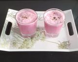 A picture of step 3 of Beetroot lassi.