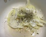 Foto del paso 4 de la receta: Pizza casera (bonus track Fugazzeta rellena)