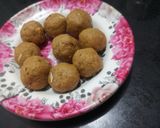 गुळपापडी लाडू (Gul Papdi Ladoo Recipe In Marathi) रेसिपी स्टेप 6 फोटो 