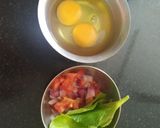 চিজি সালামি অমলেট (cheesy salami omelette recipe in Bengali) রেসিপি ধাপ - 2 ছবি