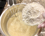 Foto del paso 3 de la receta: Pastel de coco “ sin harina, sin aceite”. (Coconut cake “ without flour, without oil”)