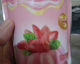 Foto langkah ke 2 dari resep Puding Coklat Strawberry Vla Keju.