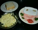 A picture of step 2 of Aaloo toast.