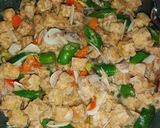 Foto langkah ke 6 dari resep Tumis Tempe dan Ikan Peda/Klotok.