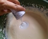 Foto langkah ke 3 dari resep Rainbow steamed cake.