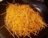 Kínai Pirított Tészta, Szezámmagos Csirkemell falatkákkal recept fázis 3 fotója