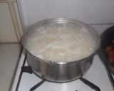 Foto del paso 1 de la receta: Salteado de arroz con chistorra y huevo poche