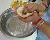 A picture of step 7 of Dhal Roti (Puri).