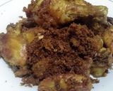 Foto langkah ke 8 dari resep Ayam Goreng Telur.