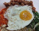 Foto langkah ke 10 dari resep Bibimbab MaLing Luncheon Meat.