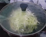 Foto langkah ke 3 dari resep Tumis kulit labu air.