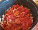 A picture of step 3 of Chorizo and tomatoes.