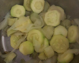 Foto del paso 3 de la receta: Crema de brócoli y calabacín