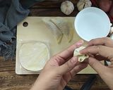 Gambar langkah 6 resipi Homemade dimsum goreng.