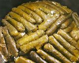 صورة لخطوة 5 من وصفة ورق عنب باللحمة والأرز