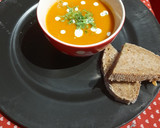 A picture of step 9 of More soup: parsnip and tomato soup (vegan).