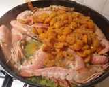 A picture of step 1 of Linguine with Prawns Flambéed in Cognac.