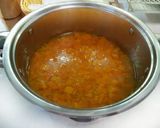 Gyömbéres sütőtök krémleves pirított tökmaggal recept fázis 2 fotója