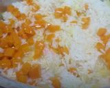 A picture of step 7 of Carrot pineapple rice with wet fried chicken.
