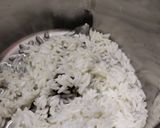A picture of step 2 of Mango Phirni.
