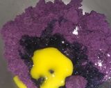 Foto langkah ke 1 dari resep Bola2 Ubi Ungu simple.