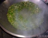 Foto langkah ke 3 dari resep Tumis bunga pepaya.
