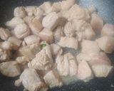 รูปขั้นตอนการทำที่ 1 ของ หมูสามชั้นผัดกะปิ
