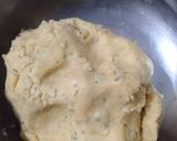 Foto langkah ke 3 dari resep Garlic Cheese Cookies 🌰🧀.