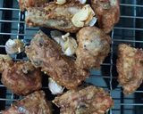 Foto langkah ke 4 dari resep Ayam goreng bawang putih.