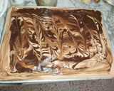 صورة لخطوة 4 من وصفة كيكة شوكولاته عائلية سهلة وسريعة بكريمة من أروع ما يكون 😋😋😋
