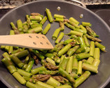Foto del paso 3 de la receta: Revuelto de espárragos