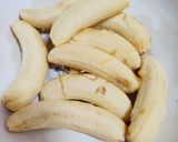 Gambar langkah 1 resipi Cekodok Pisang Bulat.