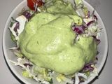 سالاد با سس رژیمی بی نظیر👩🏼‍🍳