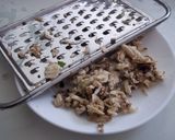 Foto del paso 4 de la receta: Ensalada con carlota, atún, dátiles y otros, con yogurt
