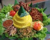 Foto langkah ke 6 dari resep Nasi kuning tumpeng.