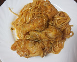 Foto del paso 1 de la receta: Pasta de aprovechamiento con pollo frito en salsa