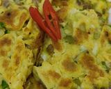 Foto langkah ke 4 dari resep Martabak telur ala Rima.